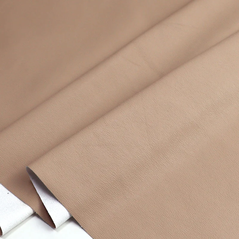 Mikrokuitupohjainen PU-synteettinen nahka vaatteille